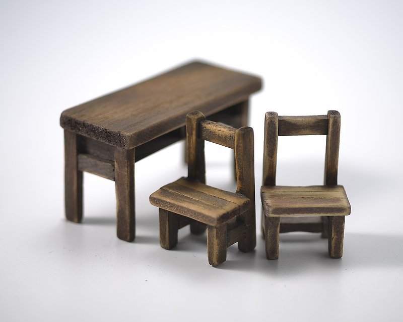 老课桌椅X - 摆饰 - 木头 咖啡色