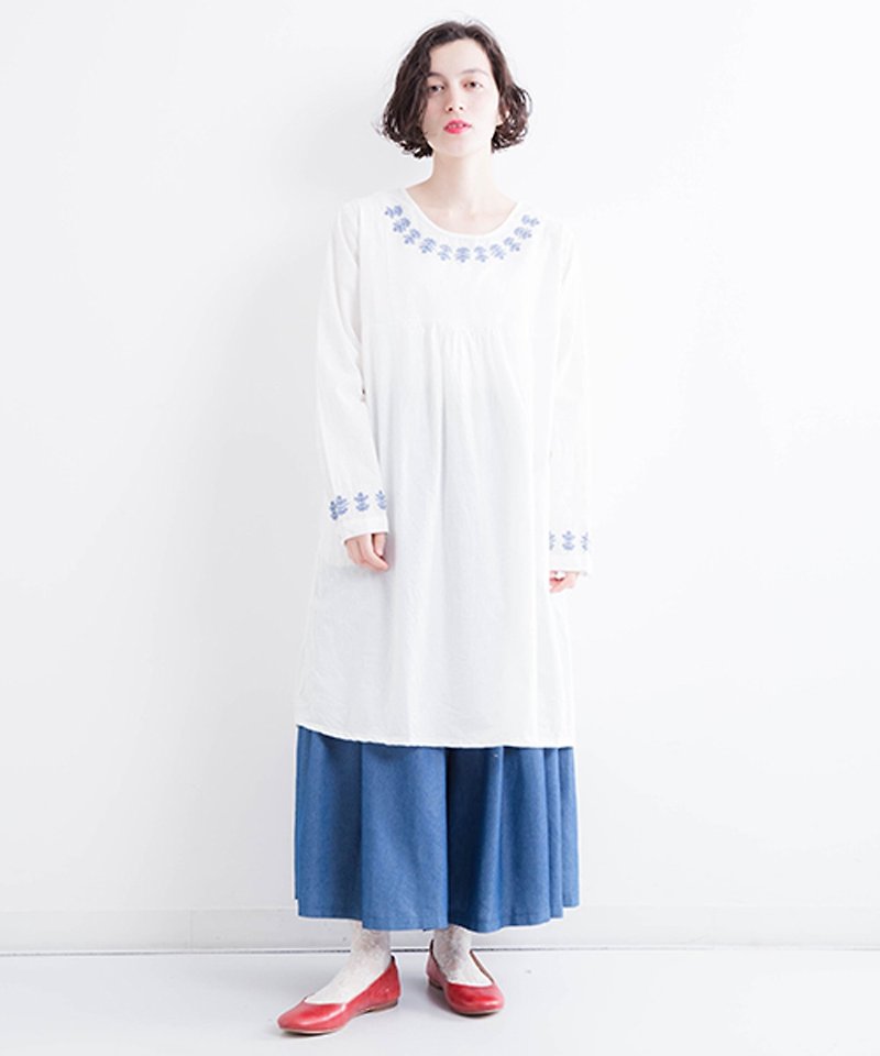 ボヘミアンフラワー刺繍　コットンタックワンピ - 洋装/连衣裙 - 棉．麻 蓝色