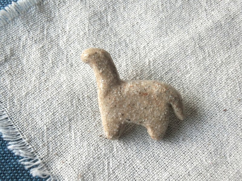 石下/ 动物系列 浅啡色 卡其 恐龙 质感 陶瓷 扣针 胸针 别针 - 胸针 - 瓷 卡其色