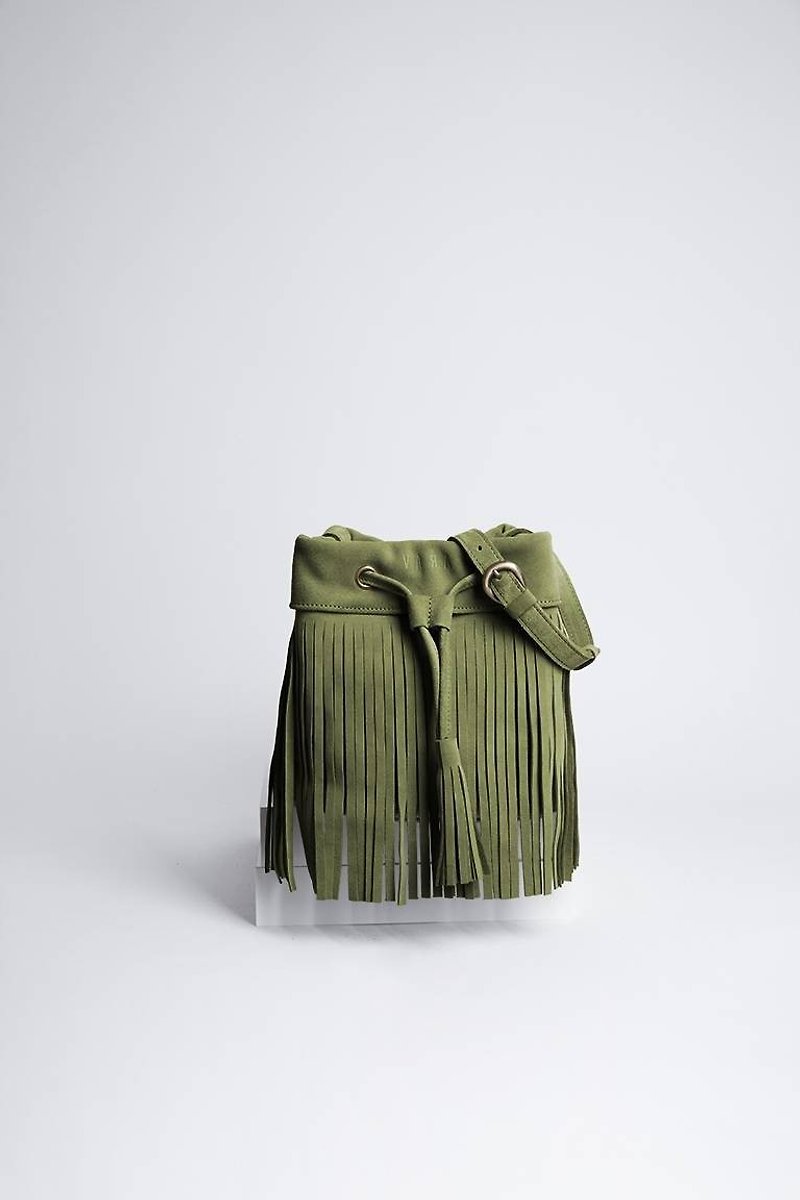 Leather fringe Bag ( Green) : The Undressed Broccoli - 束口袋双肩包 - 真皮 绿色