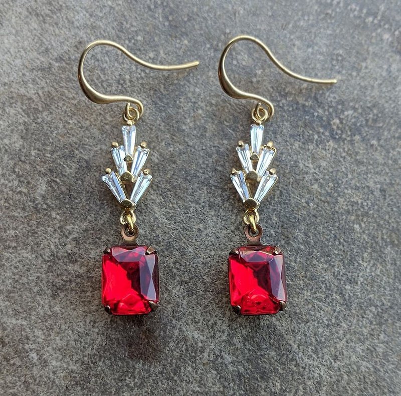 深红古董玻璃锆石耳环 - 耳环/耳夹 - 玻璃 红色