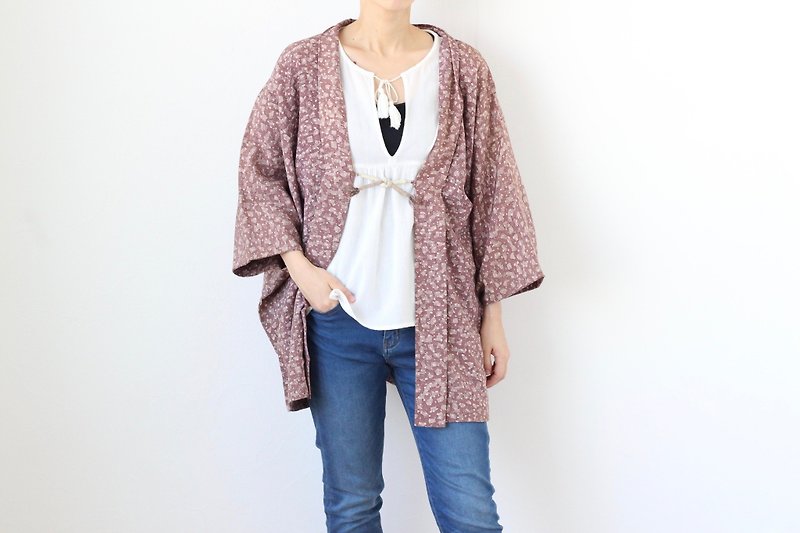 Japanese silk haori, abstract kimono, vintage wear, kimono jacket, kimono /3919 - 女装休闲/机能外套 - 丝．绢 