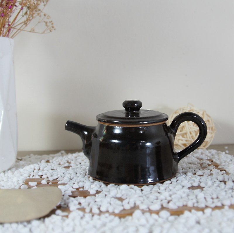 黑茶壶-容量约100ml - 茶具/茶杯 - 陶 黑色