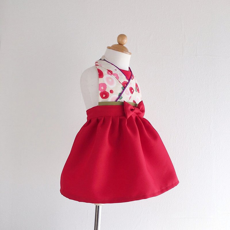 Kawaii Kimono Bib Dress(日本和服围兜) - 椿 Beige - Red - 围嘴/口水巾 - 棉．麻 红色