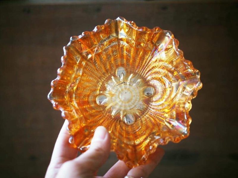 美国古董嘉年华玻璃碗（扇形贝壳状）（JS） - 碗 - 玻璃 橘色