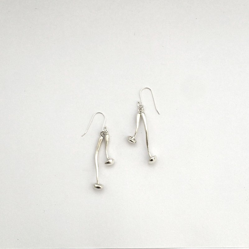 金针菇-纯银耳环 - 耳环/耳夹 - 其他金属 银色