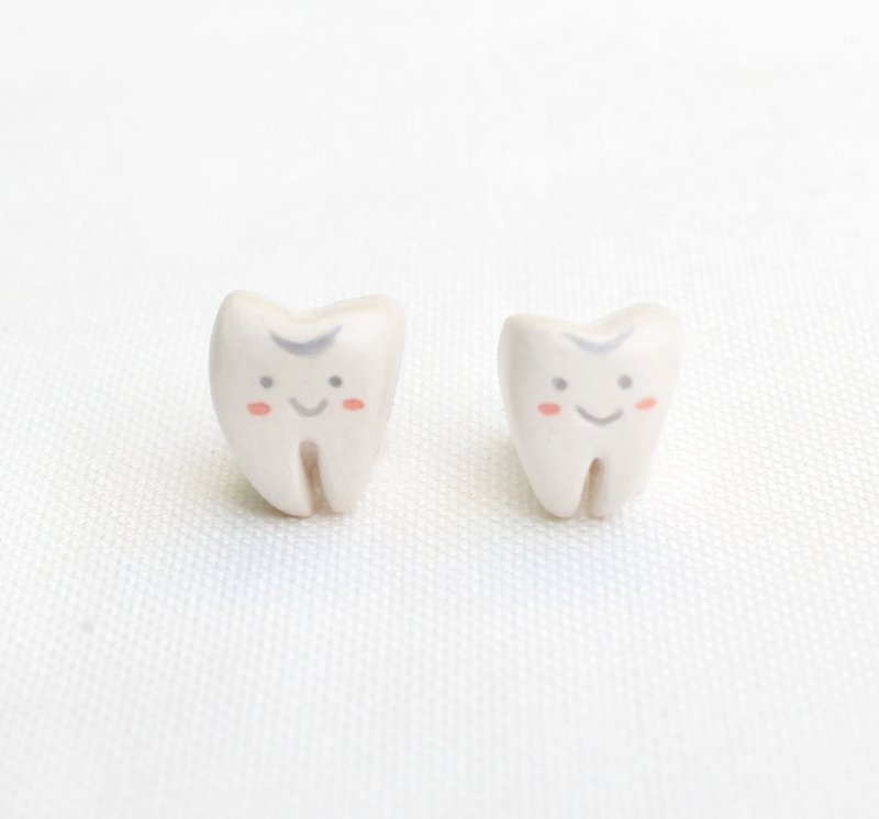 牙齿  耳环 / 可爱 / 俏皮 / 手绘 / 可改耳夹 - 耳环/耳夹 - 粘土 白色
