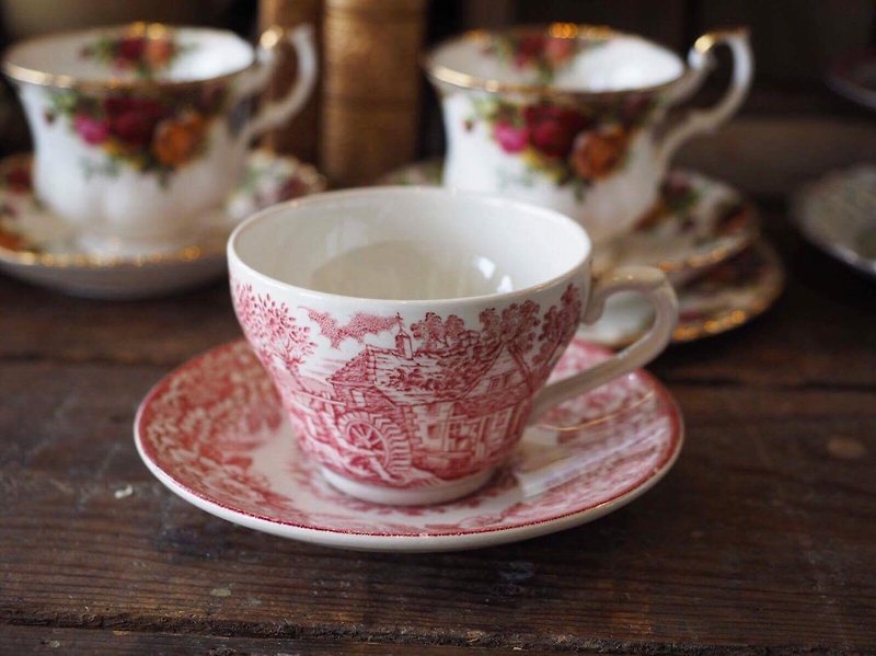 英国古董名瓷 乡村风系列咖啡杯组（红） - 咖啡杯/马克杯 - 瓷 