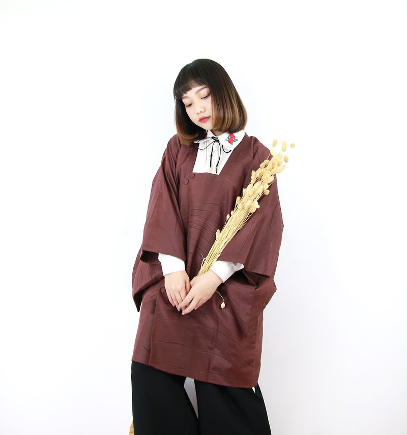 Back to Green 日本带回 道行 深褐色 vintage kimono KD-11 - 女装休闲/机能外套 - 丝．绢 