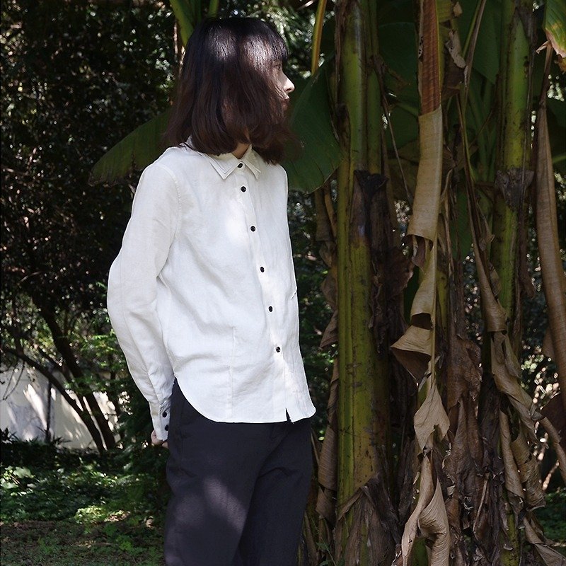 复古白双层领厚款衬衣|衬衣|日本斜纹棉|独立品牌|Sora-57 - 女装衬衫 - 棉．麻 白色