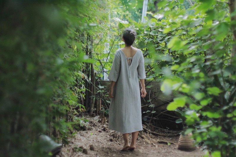 Colors of the wind | cozy one piece | Indigo color cotton - 洋装/连衣裙 - 棉．麻 蓝色