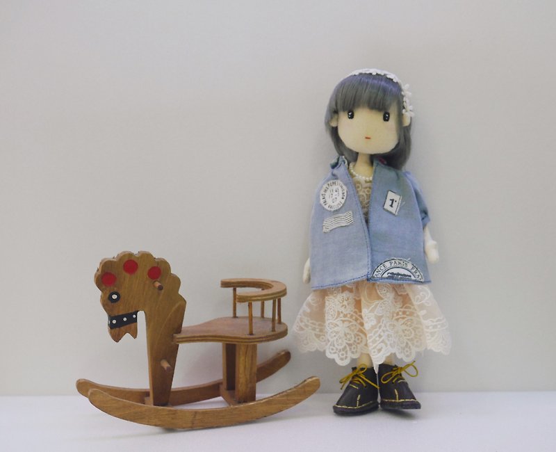 Handmade Doll -Cool Girl with lace dress & denim coat - 玩偶/公仔 - 棉．麻 金色