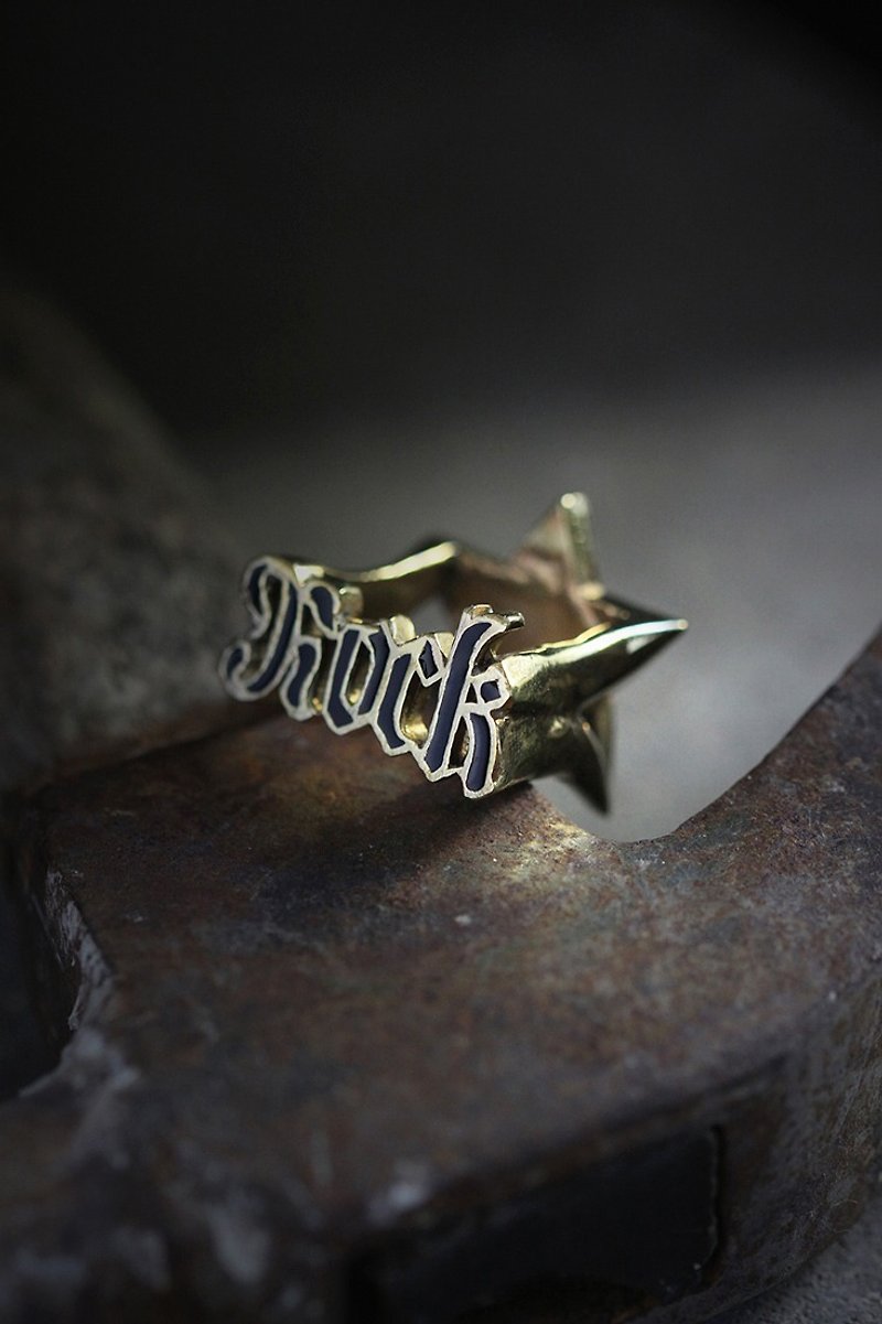 Rock Star Ring by Defy - Font Rings jewelry - Metal Works Brass - 戒指 - 其他金属 金色