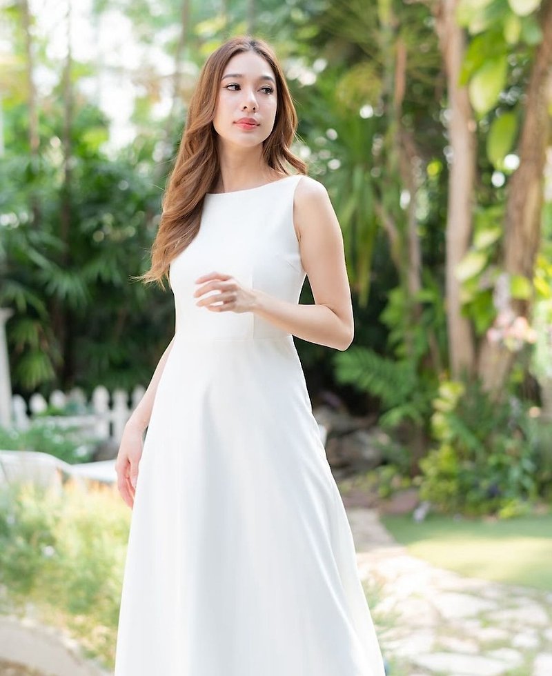 简单又别致的白礼服，极简削肩婚纱。 - 洋装/连衣裙 - 聚酯纤维 白色