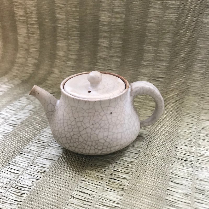 姚仁勇手作 茶壼 白釉开片款 - 茶具/茶杯 - 陶 橘色