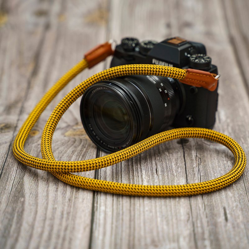 真皮相机带 黄黑 10mm 登山绳复古 手工制作 菲林相机 礼物 摄影 - 相机背带/脚架 - 真皮 黄色