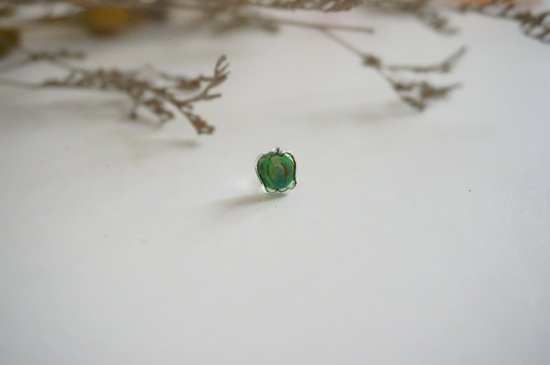 可爱俏皮青椒挑食者-耳环 - 耳环/耳夹 - 树脂 绿色