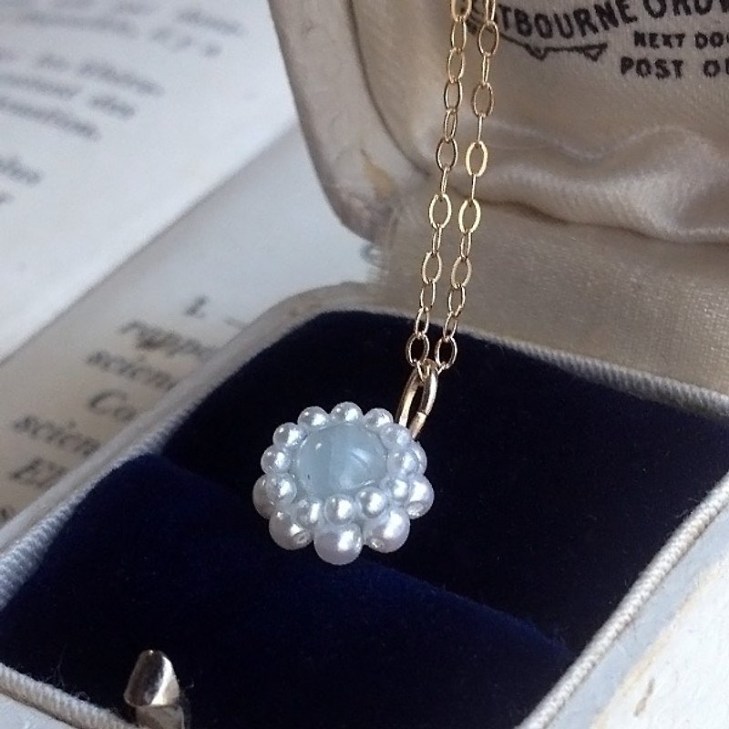 14kgf small aquamarine and vintage pearl petit flower necklace - 项链 - 宝石 蓝色
