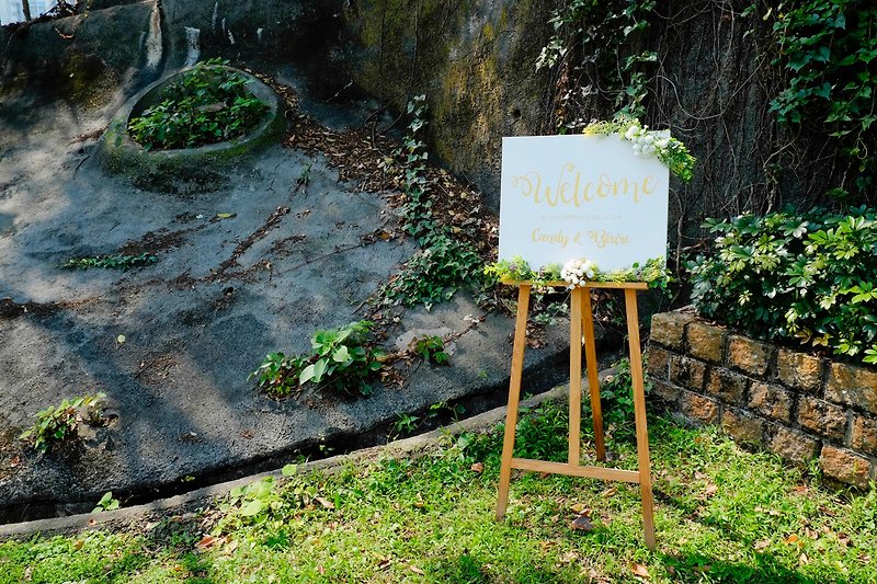手绘婚礼欢迎展示板 (白帆布) - 客制化您的婚礼细节 - 画框/相框 - 棉．麻 金色