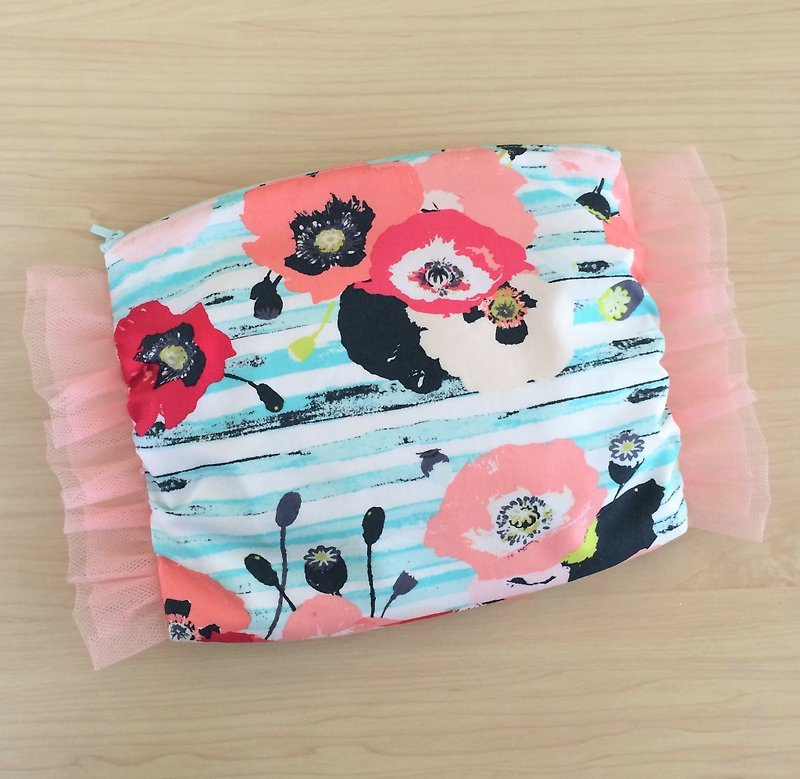 キャンディーポピー 花柄ボーダーギャザーポーチ ピンク×ブルー - 化妆包/杂物包 - 棉．麻 粉红色