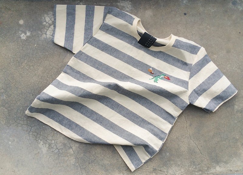stripe crop top with dinosaur - embroidery - 女装上衣 - 棉．麻 灰色