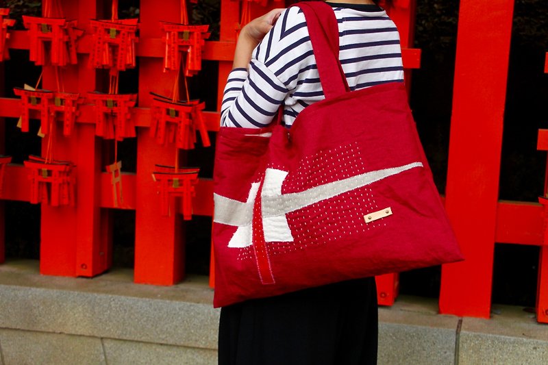 コラージュ　トートバッグ大　torii - 侧背包/斜挎包 - 棉．麻 红色