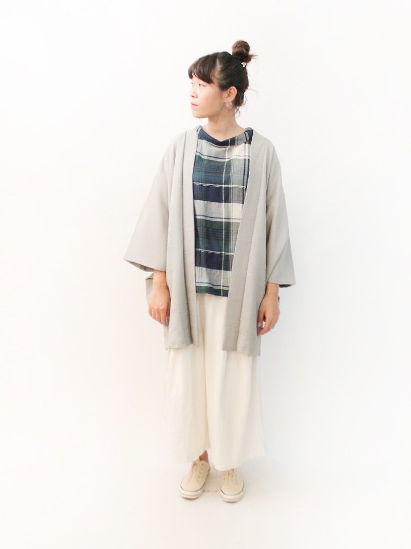 复古日本制和风印花素雅灰色古着羽织和服外套罩衫开衫kimono - 女装休闲/机能外套 - 丝．绢 灰色