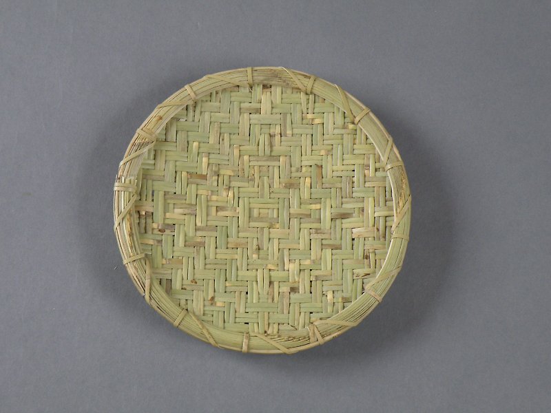 網代編み　盛り皿　蕎麦笊　根曲り竹 - 浅碟/小碟子 - 竹 绿色