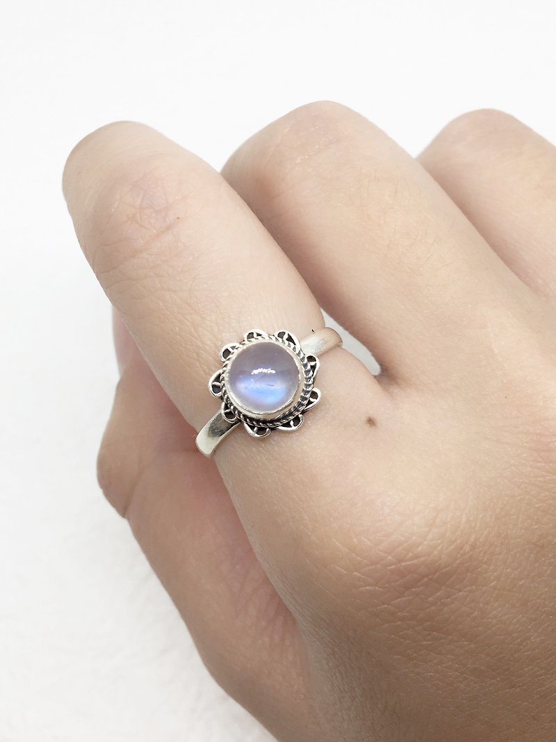 月光石925纯银异国设计戒指 尼泊尔手工镶嵌制作(款式4) - 戒指 - 宝石 蓝色