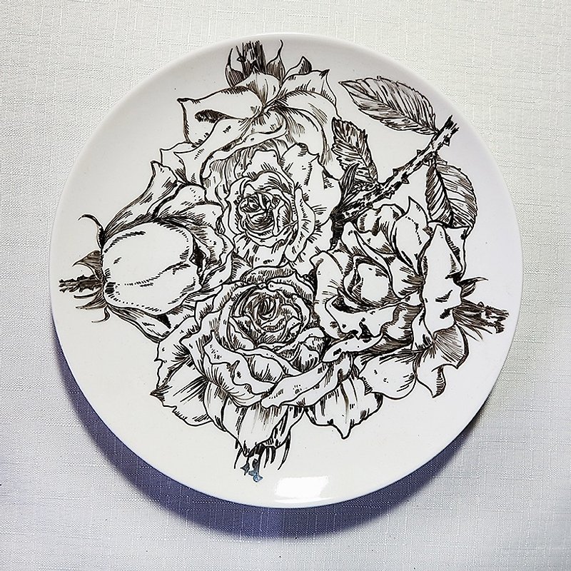 疗愈陶瓷手绘盘 - 纯粹玫瑰情(18cm) - 浅碟/小碟子 - 瓷 白色