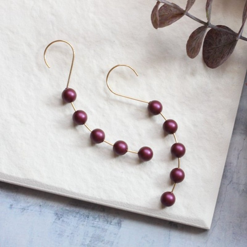 14kgf Swarovski Elderberry Pearl Prima Pierced Earrings - 耳环/耳夹 - 其他金属 紫色