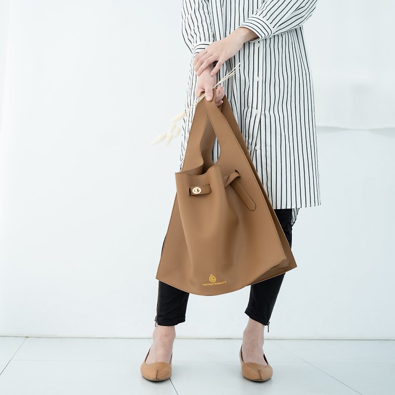 Vestket bag 背心提袋水桶包 - Camel驼色 - 手提包/手提袋 - 人造皮革 咖啡色
