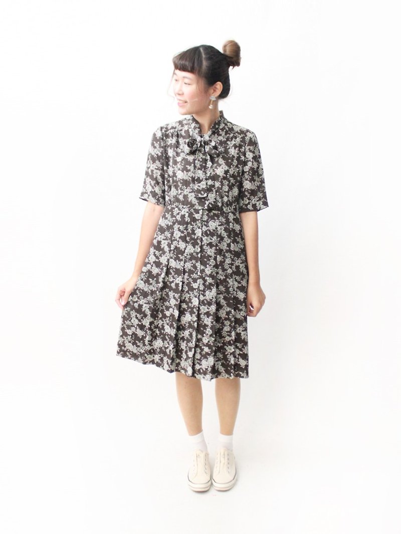 【RE1004D1430】早秋日本制复古花朵棕色短袖古着洋装 - 洋装/连衣裙 - 聚酯纤维 咖啡色