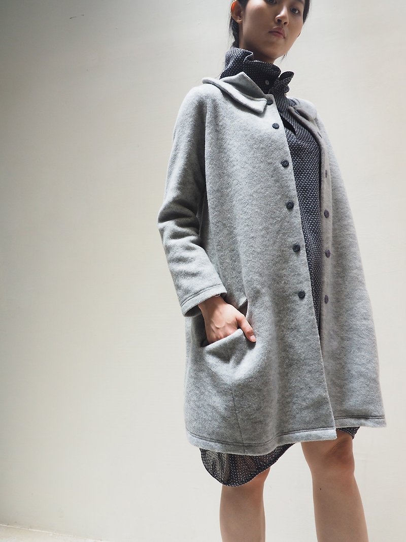 And - 北极圈 - 温暖多片领长版毛料大衣 - 女装休闲/机能外套 - 羊毛 灰色