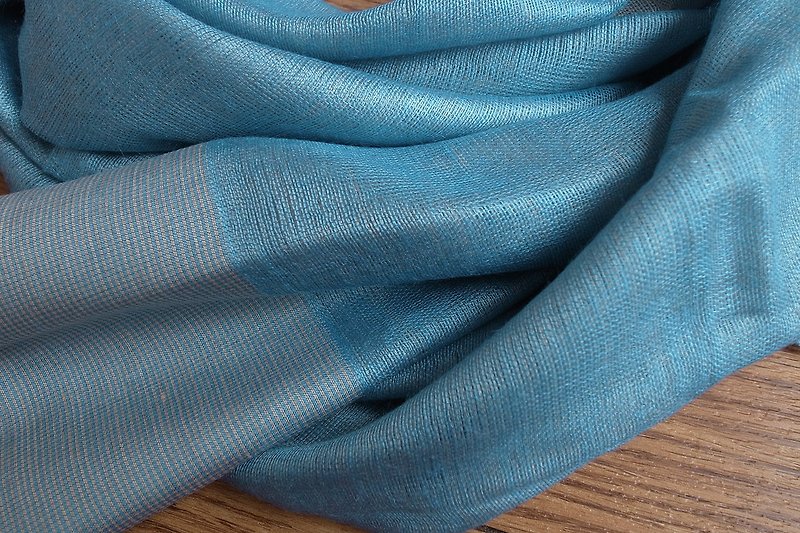 【乐拍子】印度 手织 蚕丝 披肩 围巾（双色_水蓝） - 丝巾 - 丝．绢 蓝色