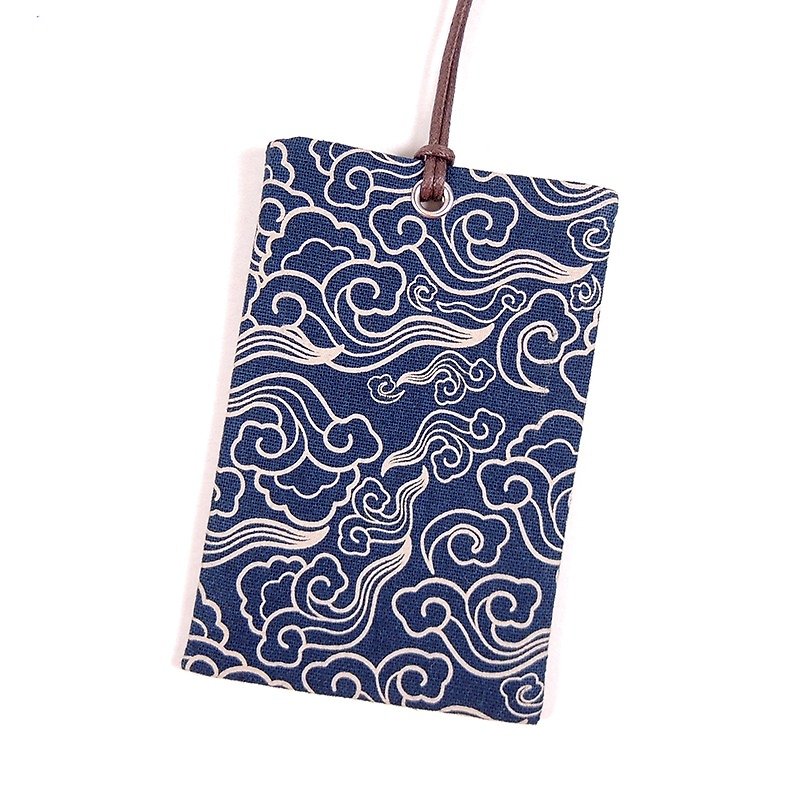 悠游卡 证件套 名片卡套  卡袋-日式图腾(海云) - 吊饰 - 棉．麻 蓝色