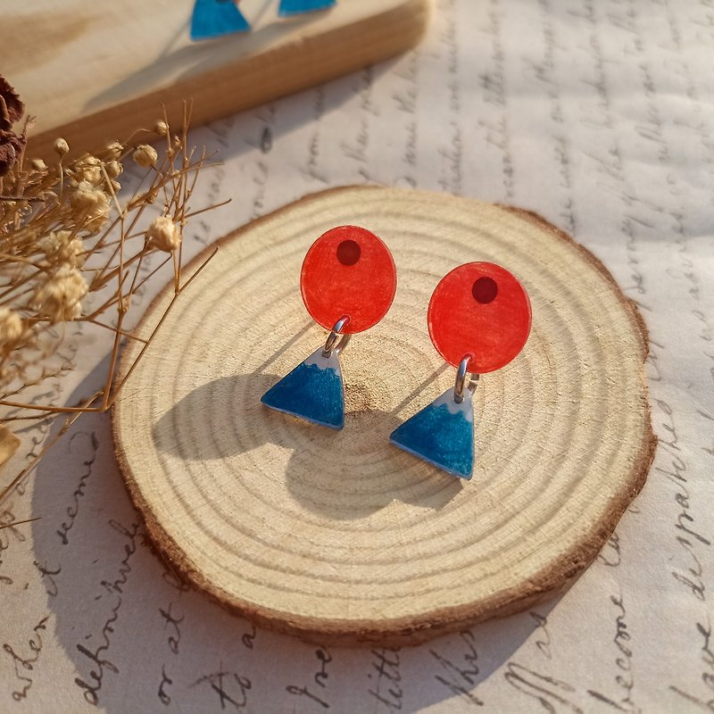红日富士山耳环 - 耳环/耳夹 - 树脂 蓝色