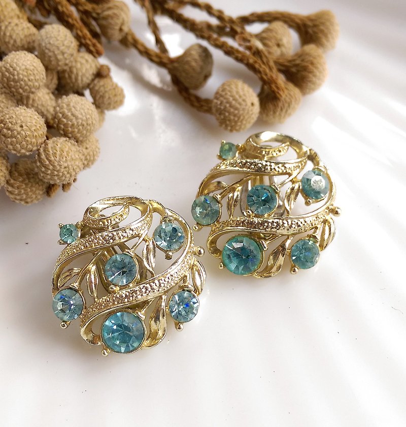 西洋古董饰品。LISNER 沁蓝花形 夹式耳环 - 耳环/耳夹 - 其他金属 金色