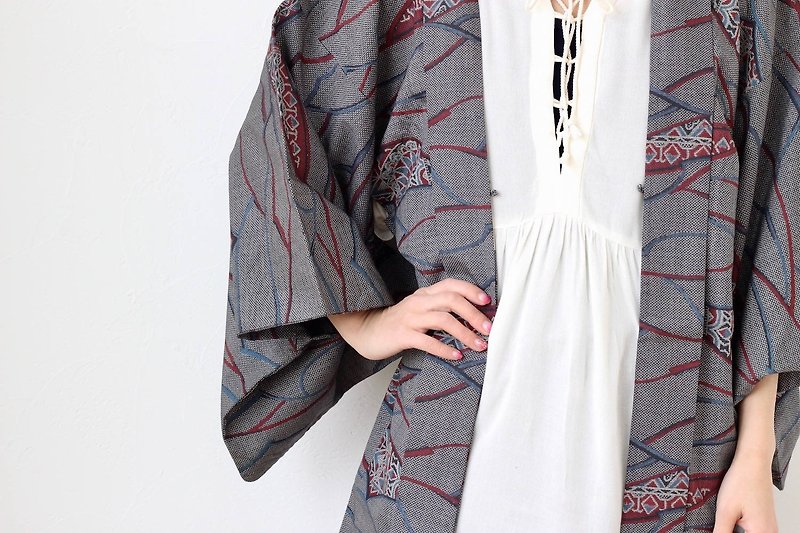 Japanese traditional kimono, haori, kimono jacket, authentic kimono /2142 - 女装休闲/机能外套 - 聚酯纤维 灰色