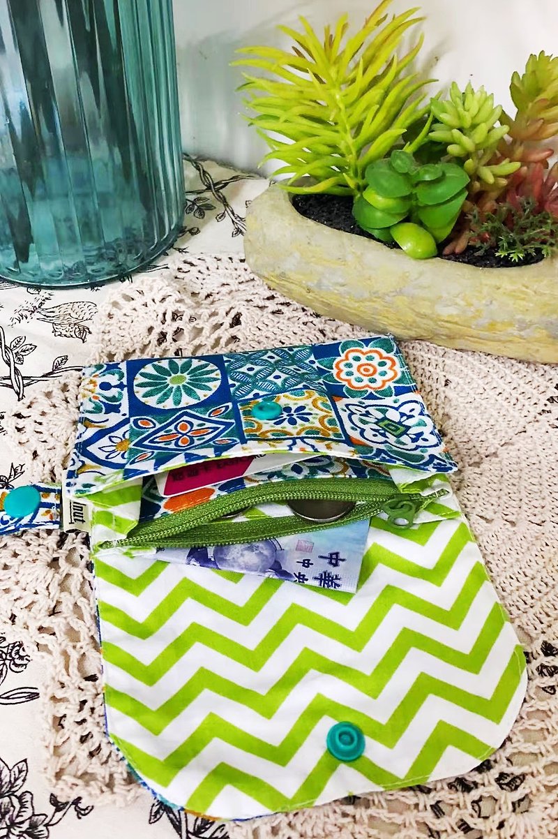北欧花瓷砖绿色图案双层小收纳袋小卡罩收纳多功能小包零钱包 - 皮夹/钱包 - 棉．麻 绿色