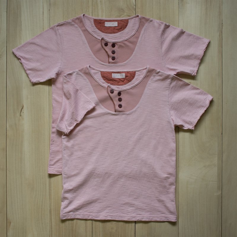 貮们 ‘茜草植物染亨利领短袖上衣’ - 男装上衣/T 恤 - 棉．麻 粉红色