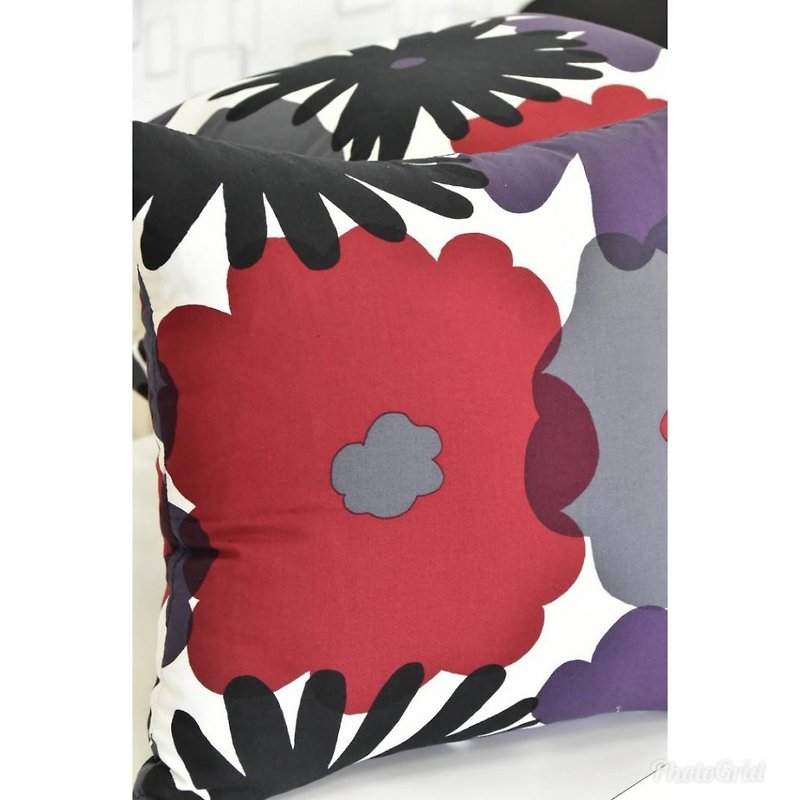 京都   设计花朵  /抱枕1入含棉心 - 枕头/抱枕 - 棉．麻 多色