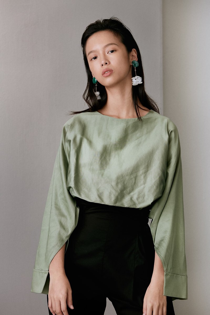 YIBO/连袖上衣/碧绿 - 女装上衣 - 棉．麻 绿色