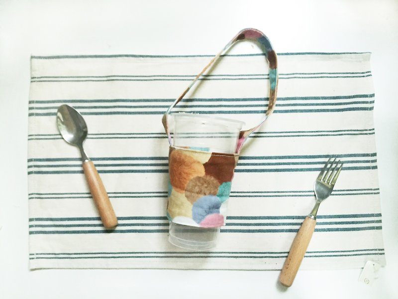 摩卡-渲染毛球 / 手作环保饮料杯提袋  - 其他 - 棉．麻 咖啡色