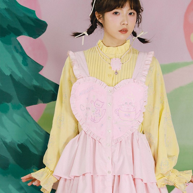 牛稠岛 森林的秘密 Lolita叠穿甜美 茶壶猫刺绣抽绳粉色桃心围裙 - 女装上衣 - 棉．麻 粉红色