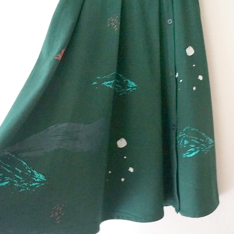 森林绿绿圣诞手工绢印打折圆裙 / - 裙子 - 棉．麻 绿色
