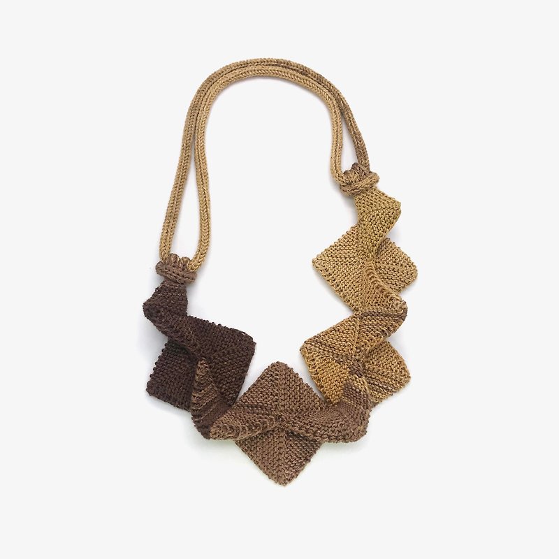 Hand woven jewelry Knitted necklace Geometric DIY jewelry - 项链 - 绣线 咖啡色