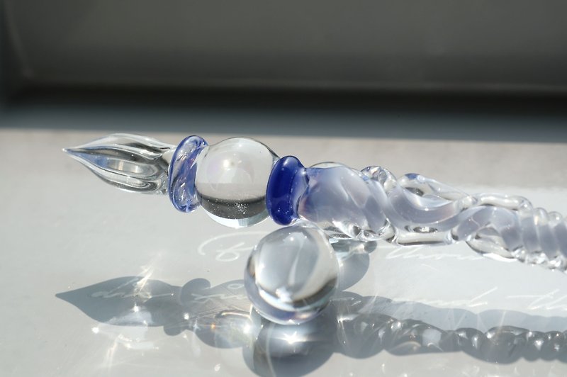 SkyBlue Moon Glass Dip Pen 向月玻璃笔 (天蓝) - 蘸水笔 - 玻璃 蓝色