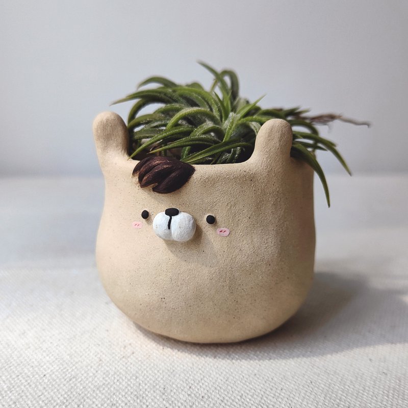 Little bunny boy handmade plant pot. - 花瓶/陶器 - 陶 