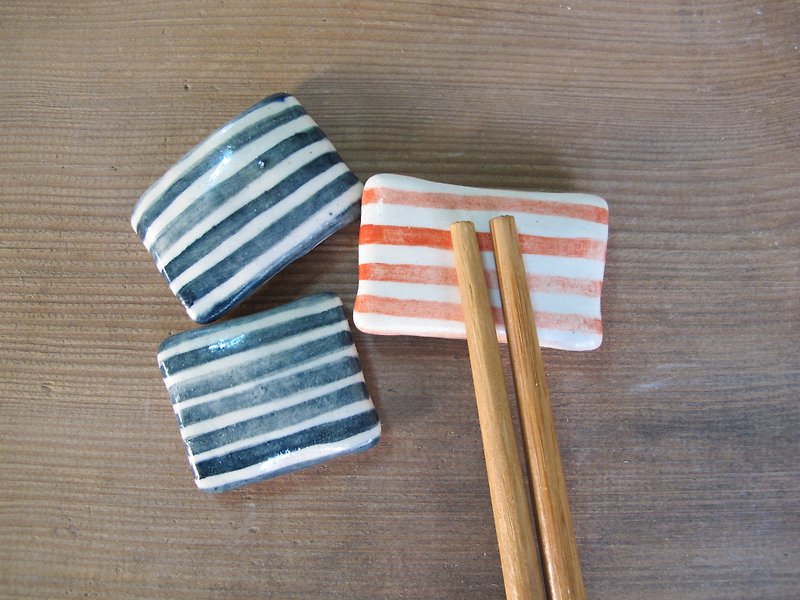 条纹枕头-造型筷架 - 筷子/筷架 - 瓷 蓝色